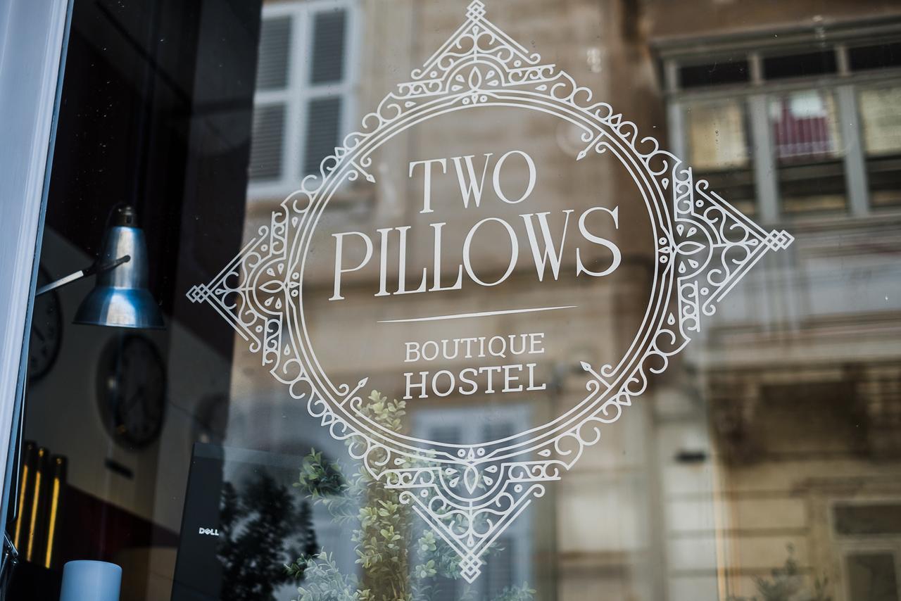 Two Pillows Boutique Hostel Sliema Exteriör bild